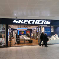 skechers store in queens