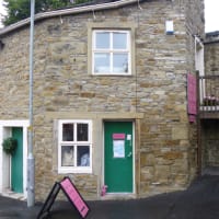 Sophie S Handbags Accessories Ltd Skipton Luggage Yell Image Of Sophie S Handbags Accessories Ltd