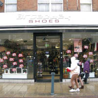 clarks shoes outlet store woolwich
