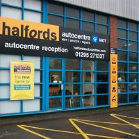 autocentre halfords yell