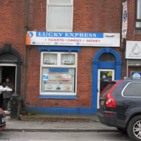 travel agents oldham town centre