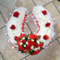 Image 4 of Flowers at 166 Florists