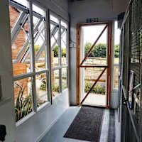 April Cottage Cattery Ipswich Catteries Yell