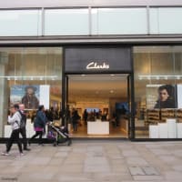 clarks shoes manchester