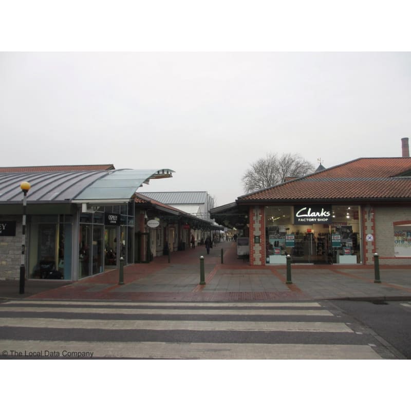 clarks village reviews