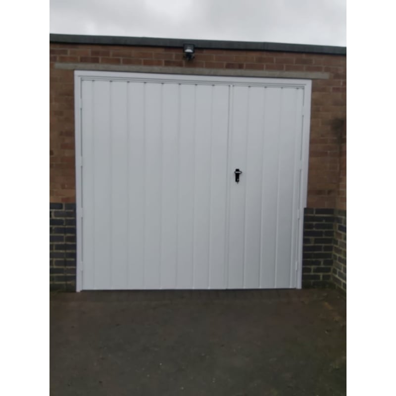 3 Counties Garage Doors Ltd Grantham, Wooden Garage Doors Side Hinged B Q