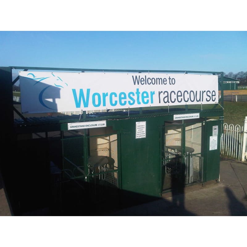 Universal Banners Worcester Sign Makers Yell