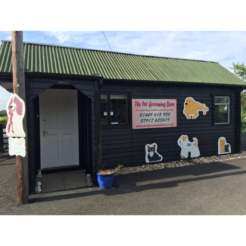 Pet barn store groomers