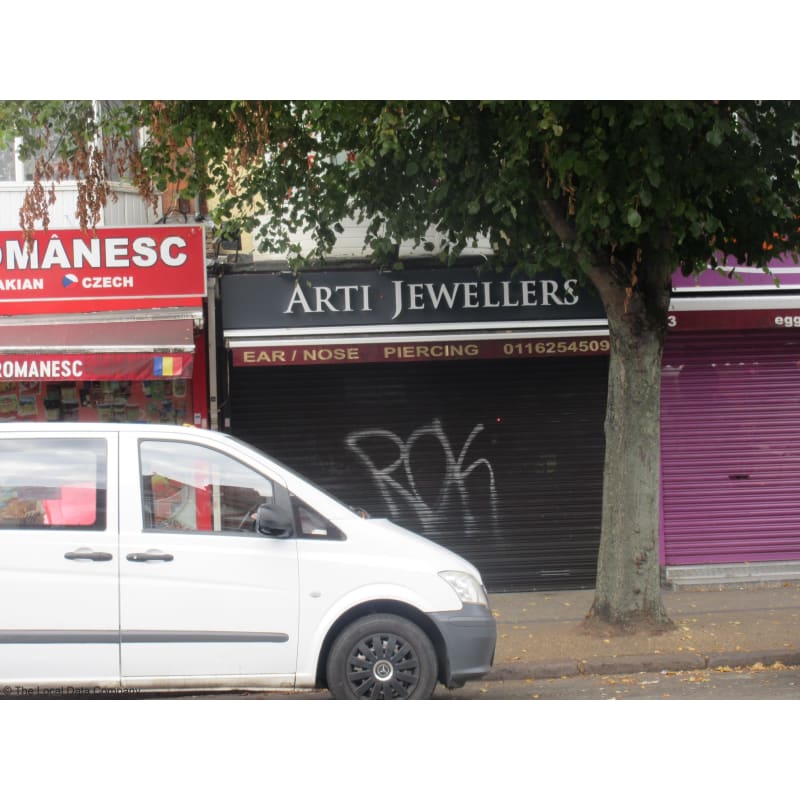 Arti jewellers deals