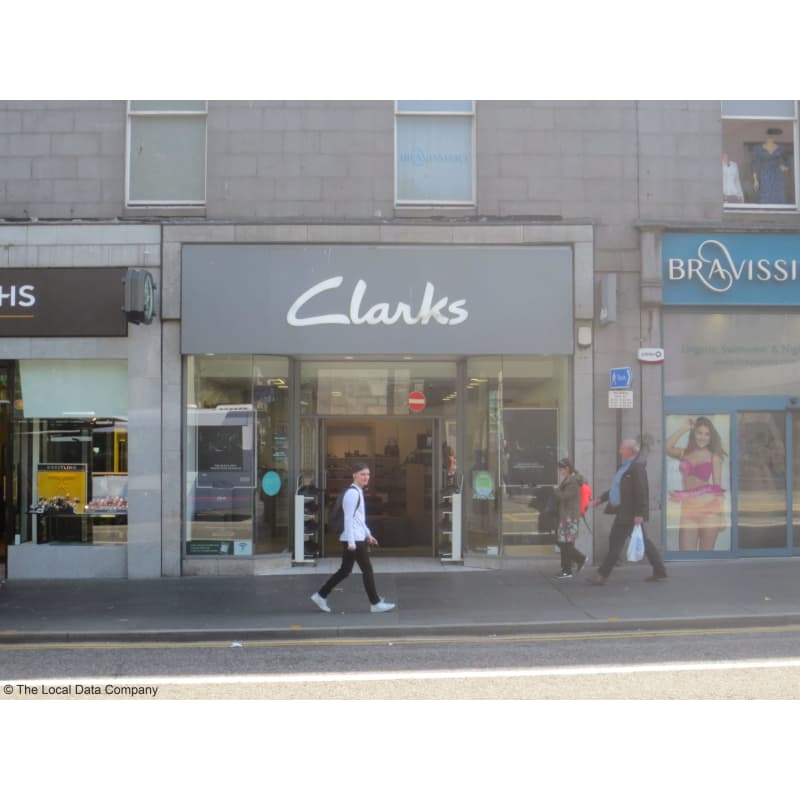 clarks street shoes online -