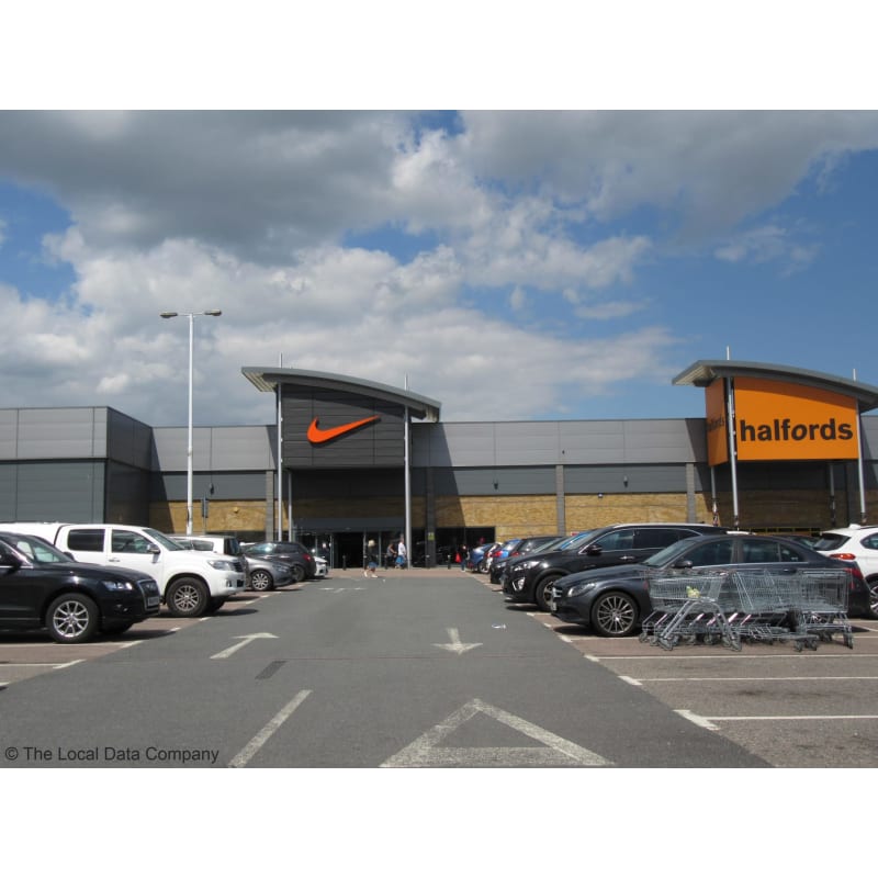 nike factory store enfield retail park 